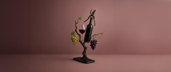 bottiglia e bicchieri di vino con grappolo di uva | Crédit Agricole bottiglia e bicchieri di vino con grappolo di uva | Crédit Agricole